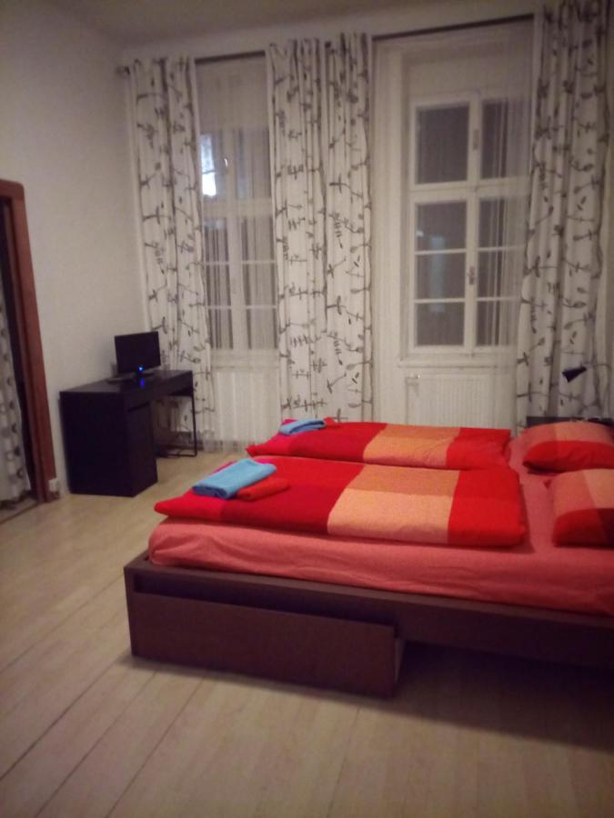 Zelezna Apartment *