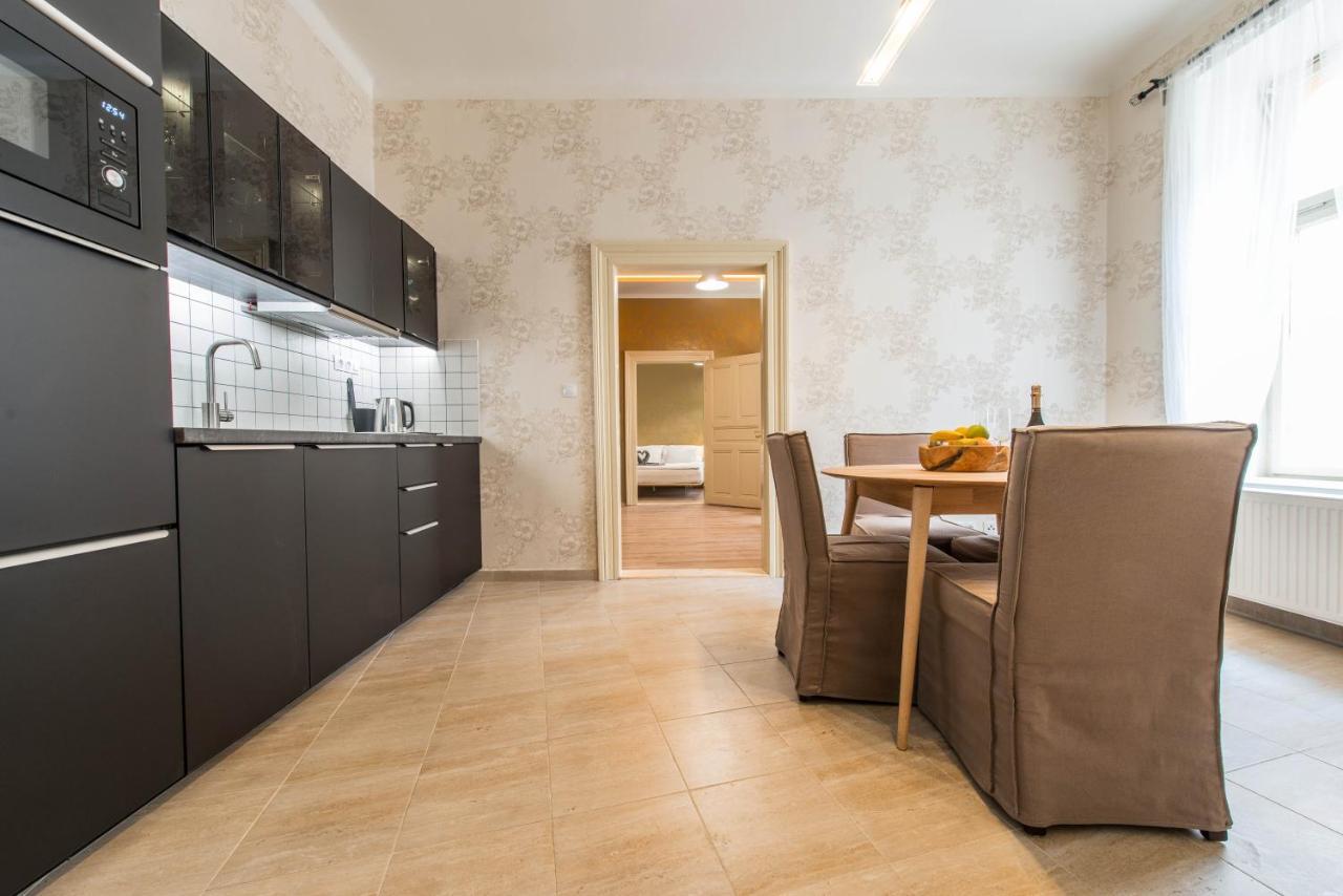 Locals Monastery Apartment