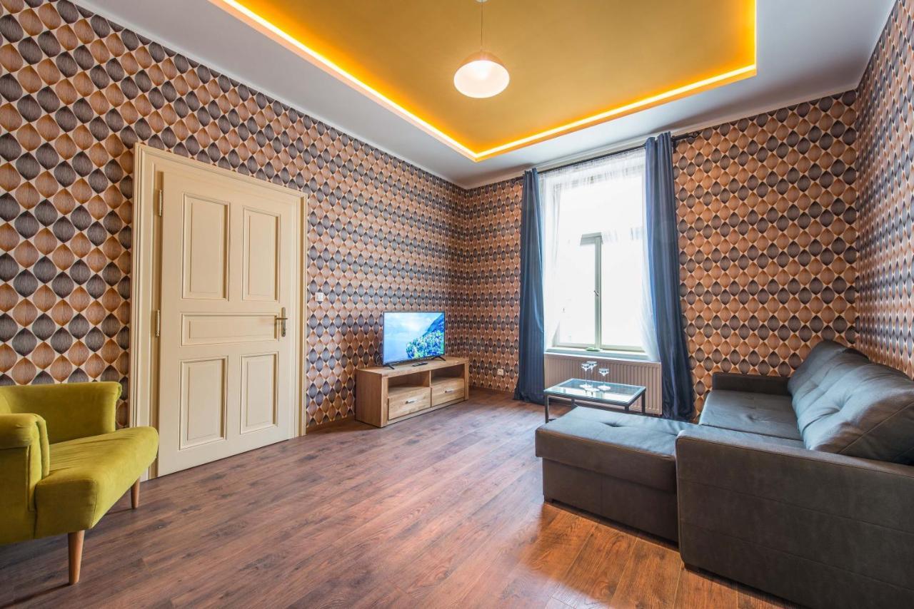 Locals Monastery Apartment