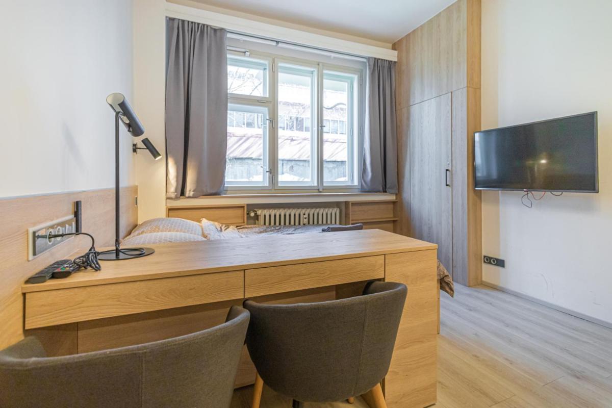 Business Andel, 10 Min To Centre, Netflix, Paid Parking * Praha