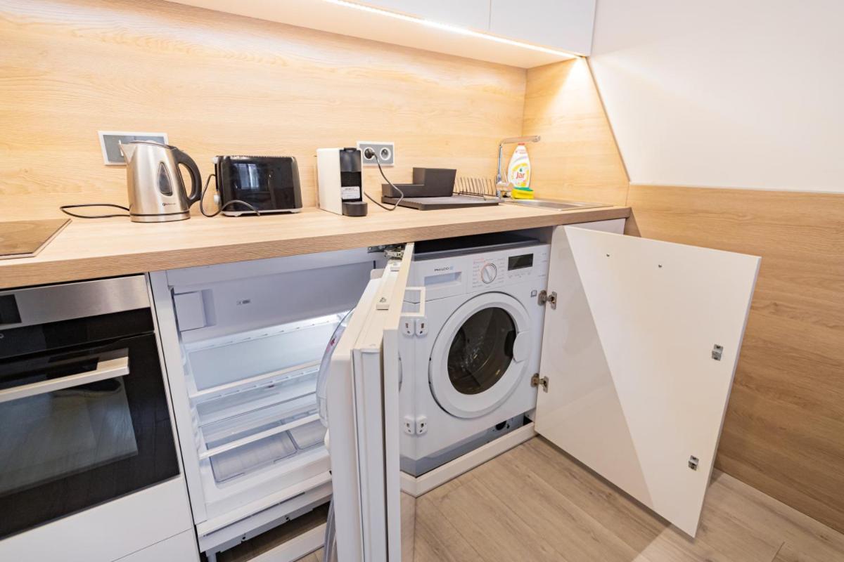 Business Andel, 10 Min To Centre, Netflix, Paid Parking Lägenhet *