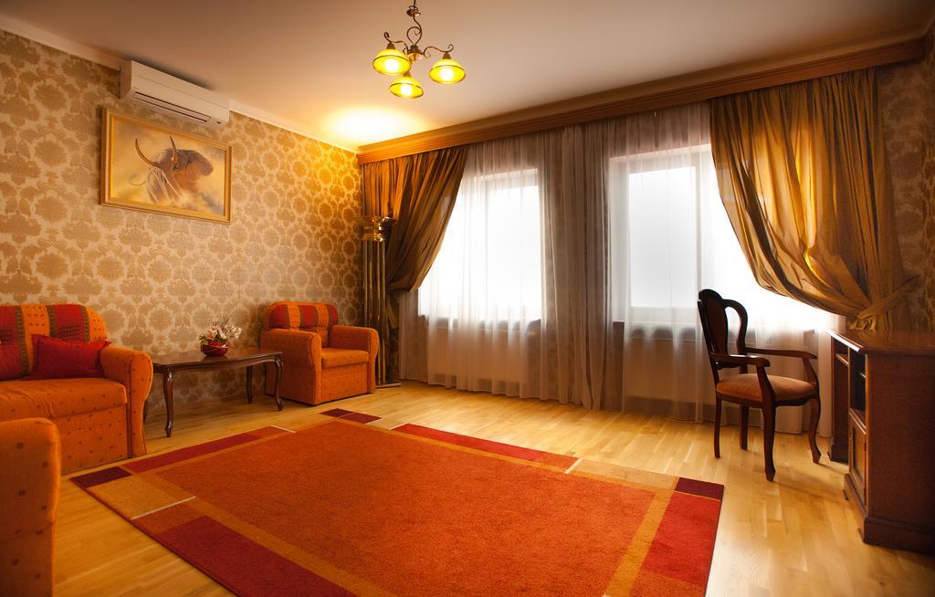 Askania Hotel 4*