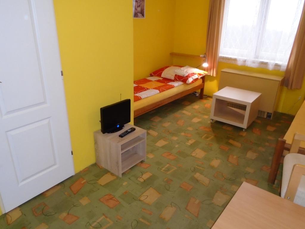 Dobroucky Guest house 2*