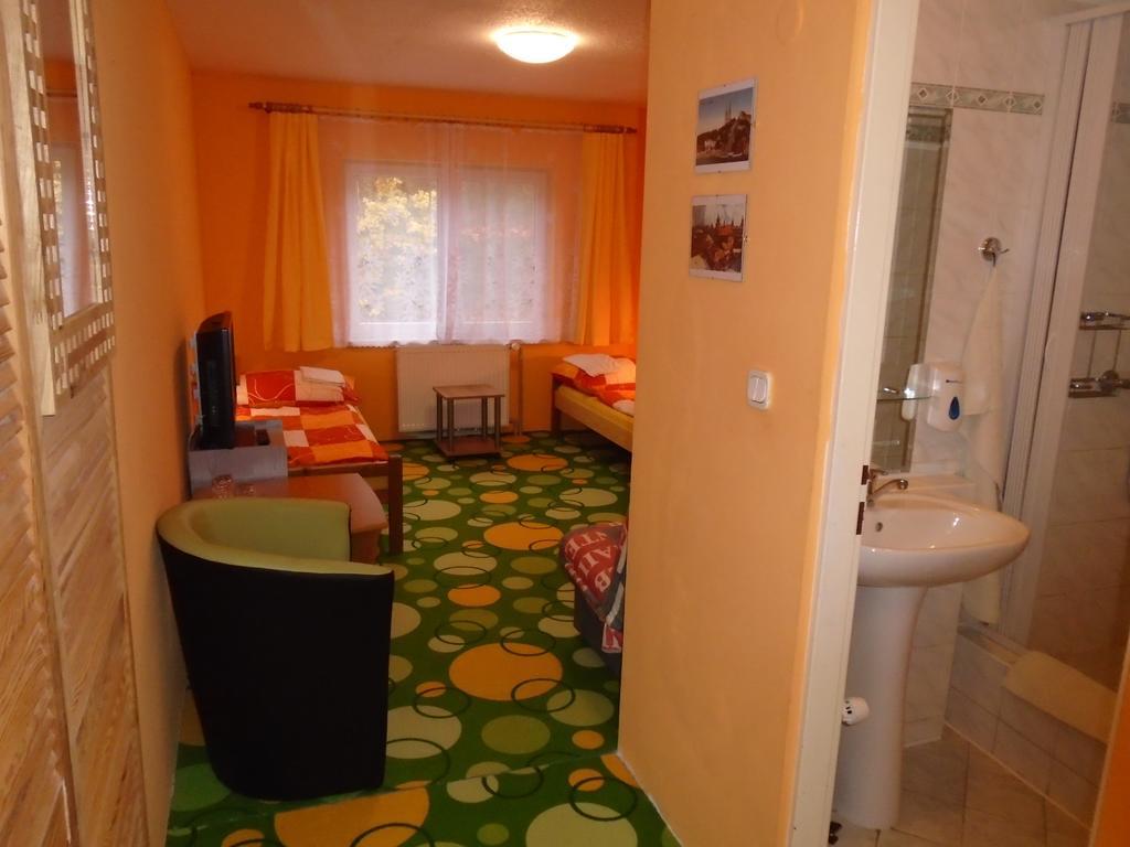 Guest house Dobroucky