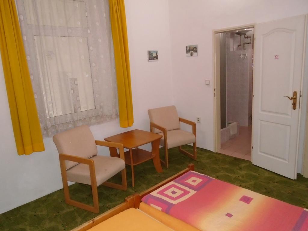 Guest house Dobroucky Prague