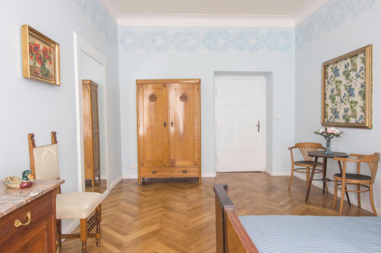 Castle Vintage Prag