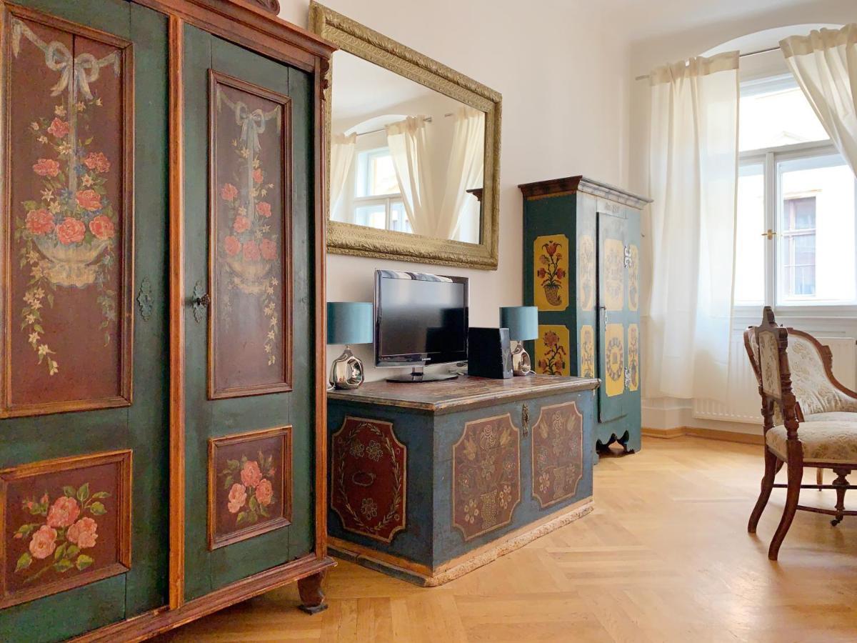 Small Luxury Palace