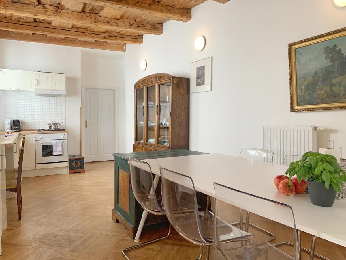 Small Luxury Palace 4*