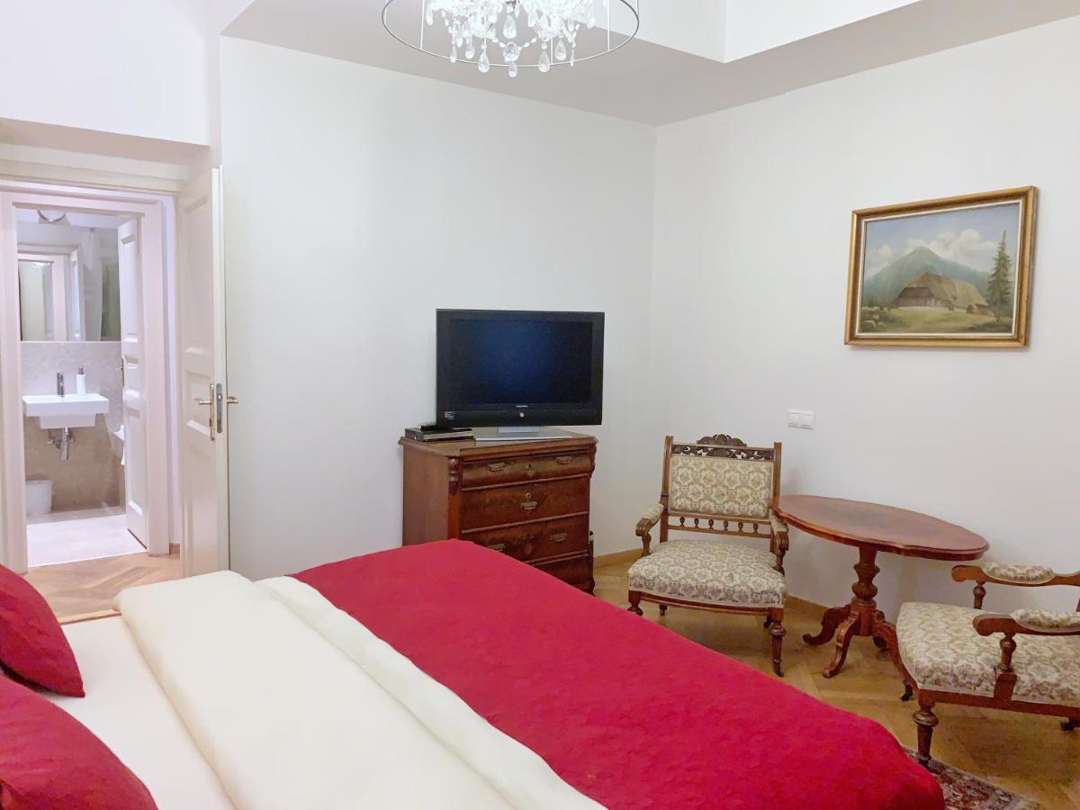 Small Luxury Palace