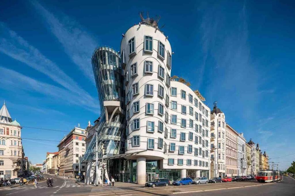 Andel With Terrace * Prag
