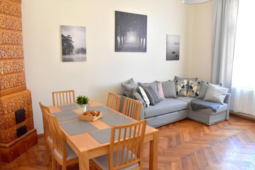 Airstay : Deluxe Old Town