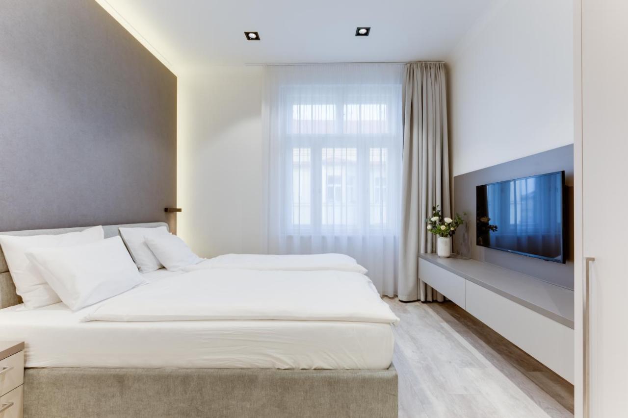 Lampi Hotel