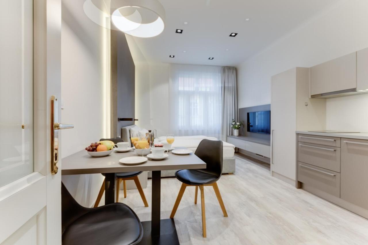 Lampi Hotel 2*