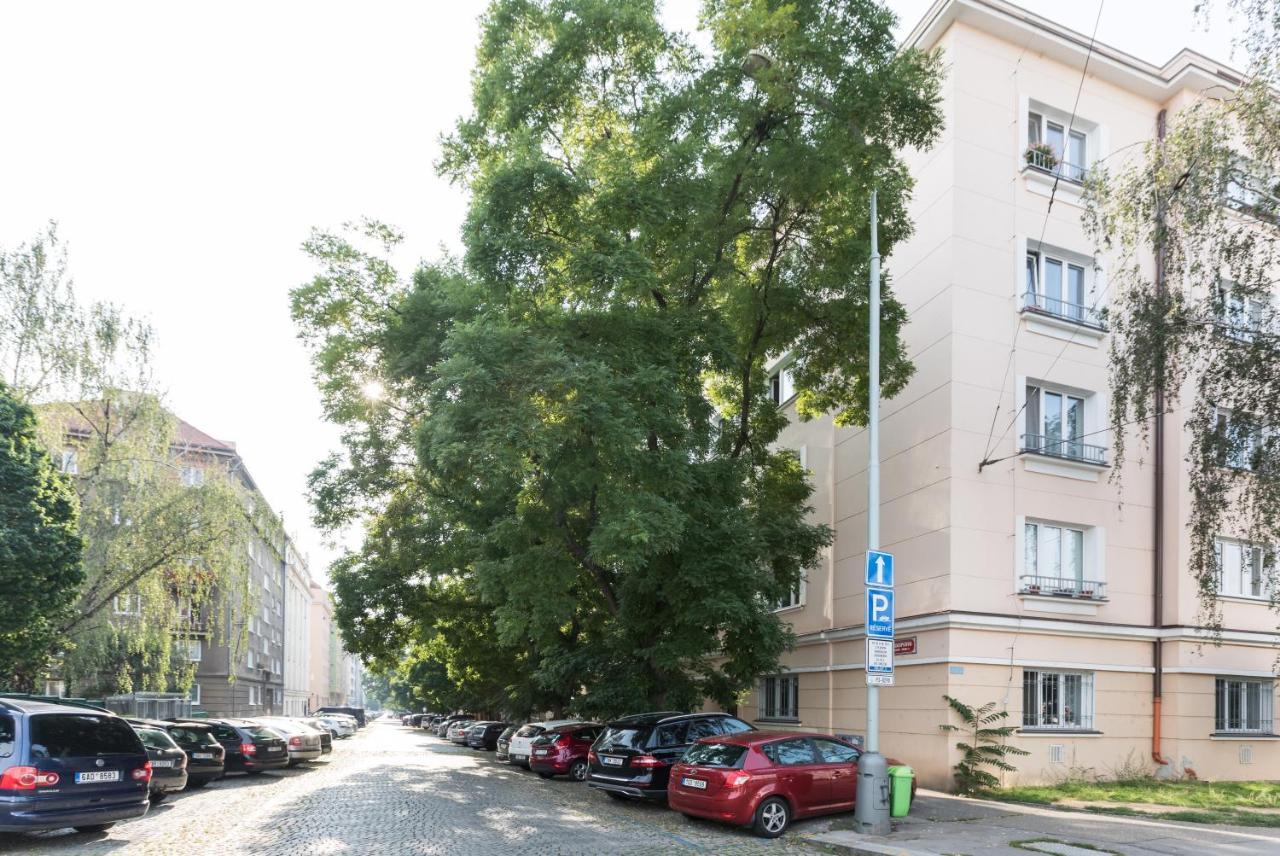 Jt's Biskupcova Str. Prag