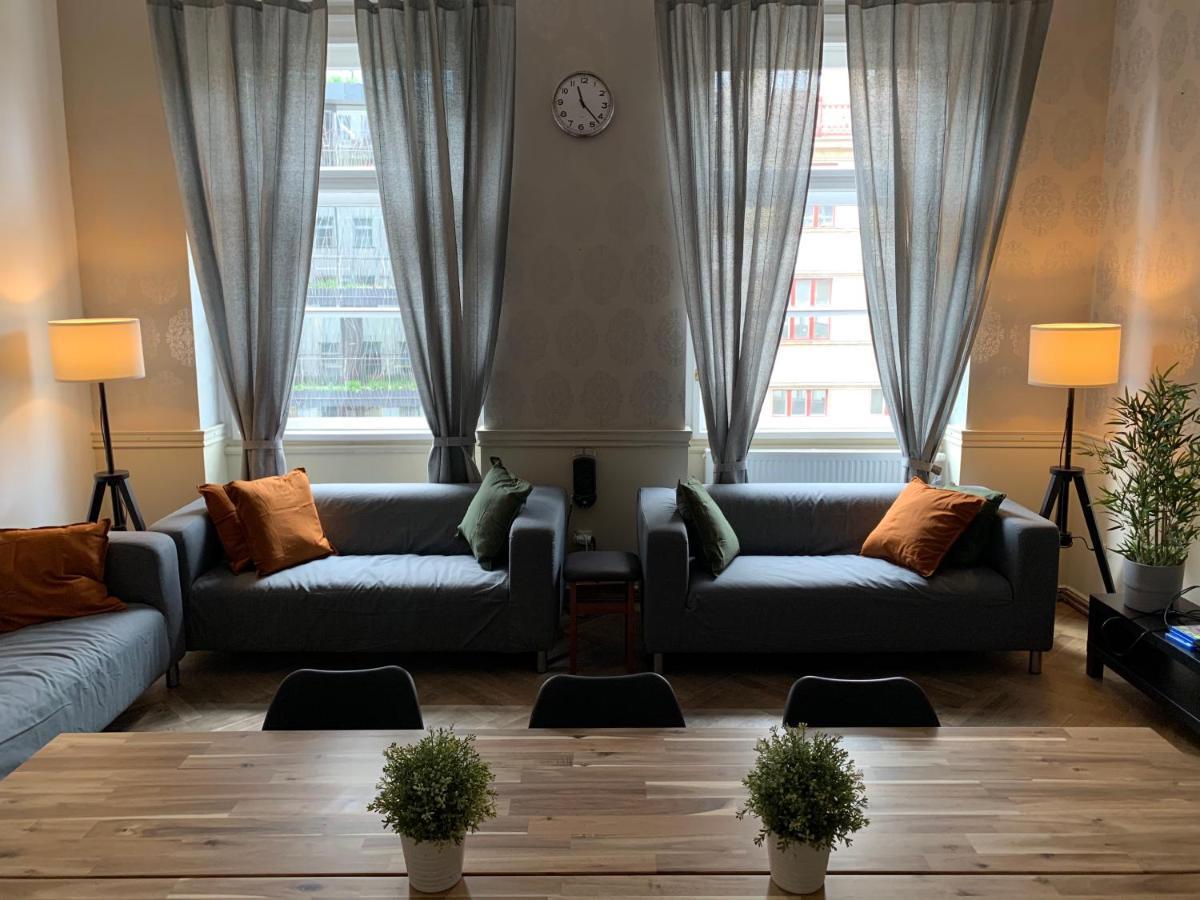 Onefam Old Town Hostel Prag