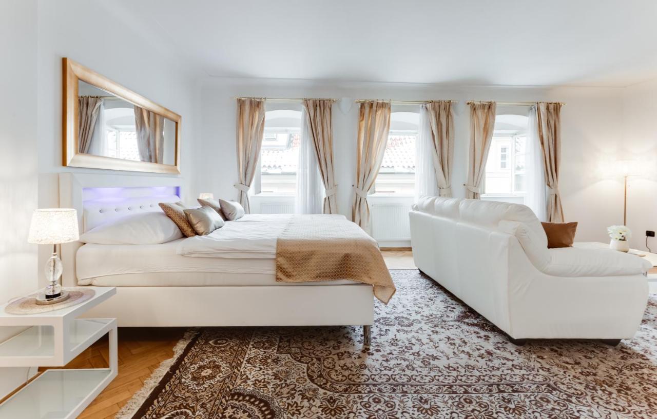 Apartment Charles Bridge Royal - Castle District *