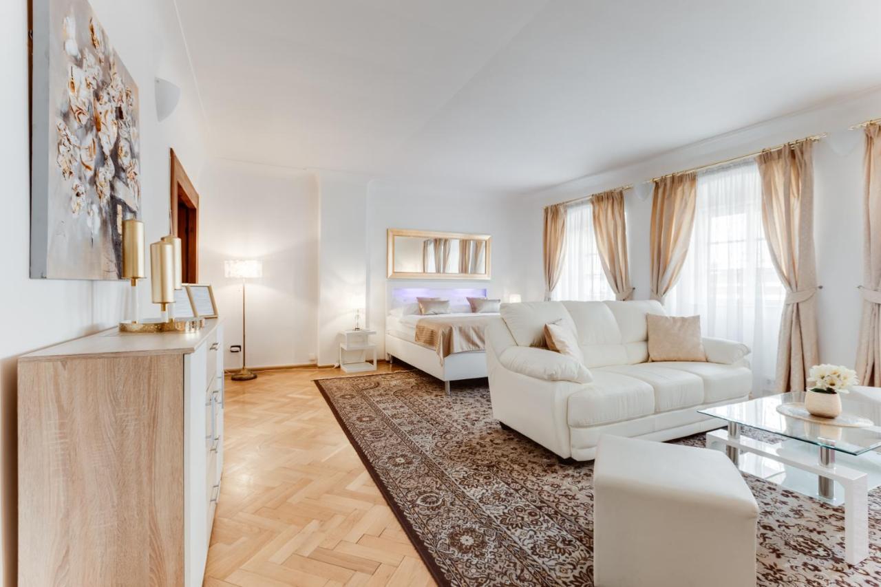 Apartment Charles Bridge Royal - Castle District