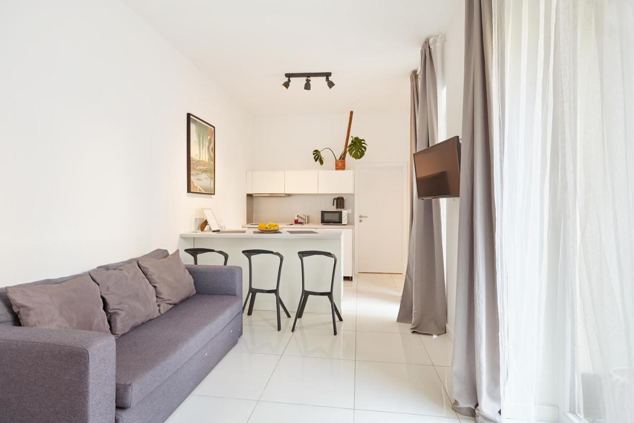 Friendly In Apartment