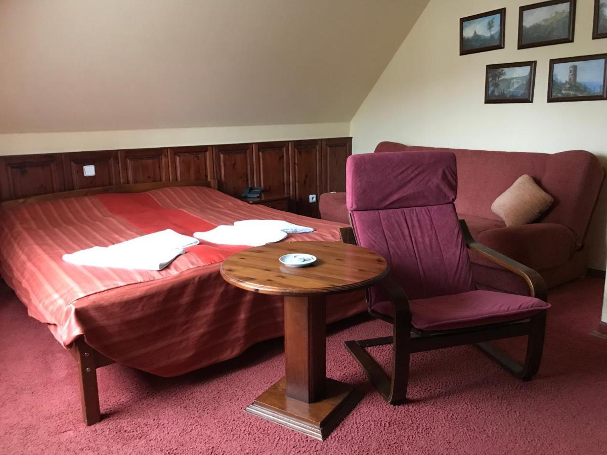 Hotel Pawlovnia 3*