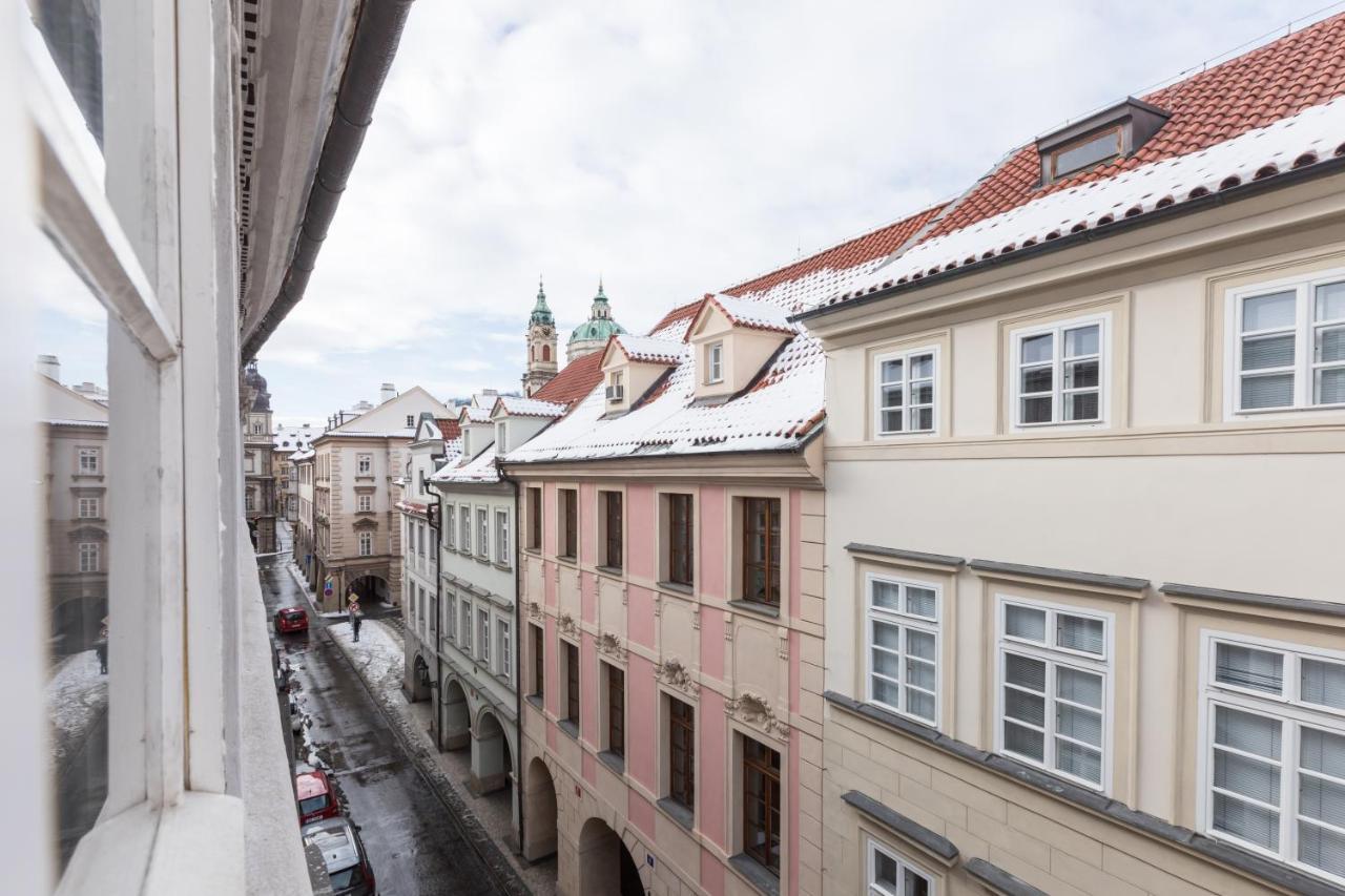 Charles Bridge Royal - Castle District Apartment *