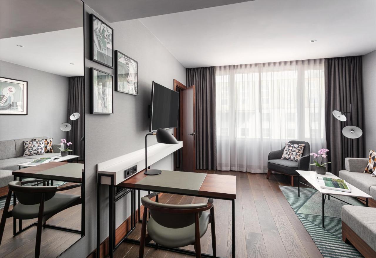 Marriott Hotel 5*