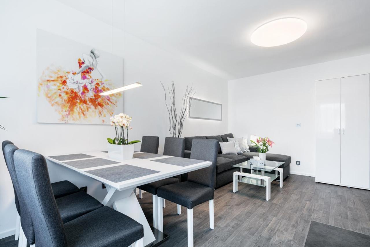 Guest house A.v.e. Kliska 3*