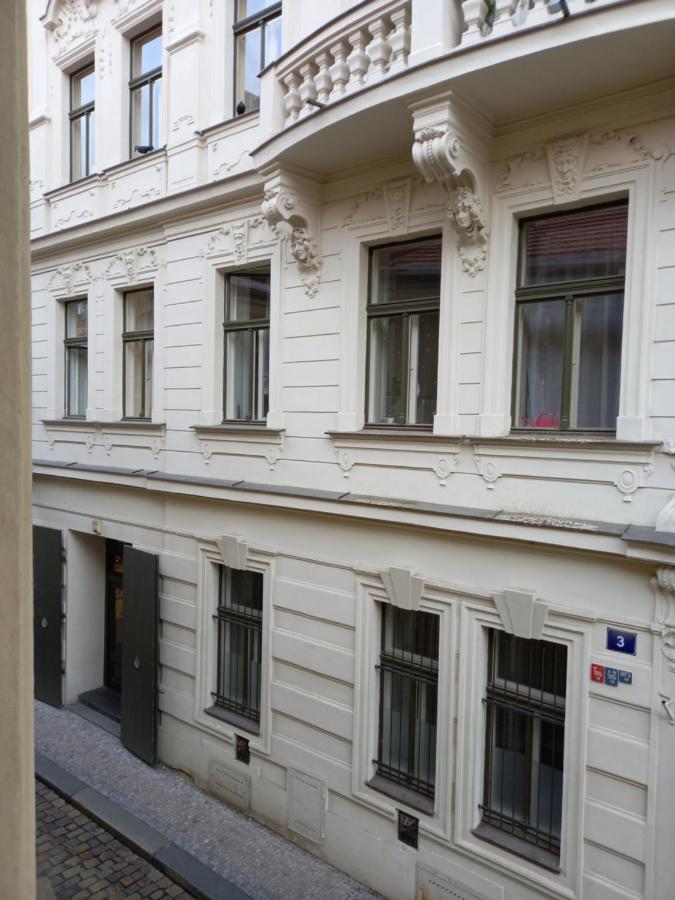 Old Town Apartment