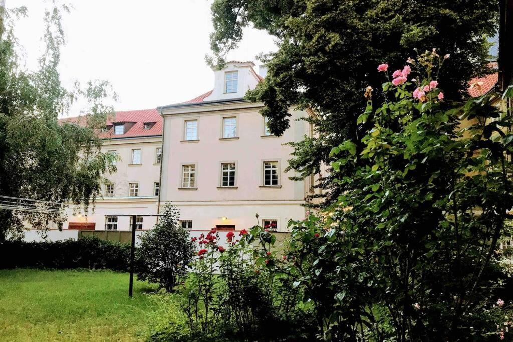 Apartment Rose / Romantic & Cozy / City Center Prague