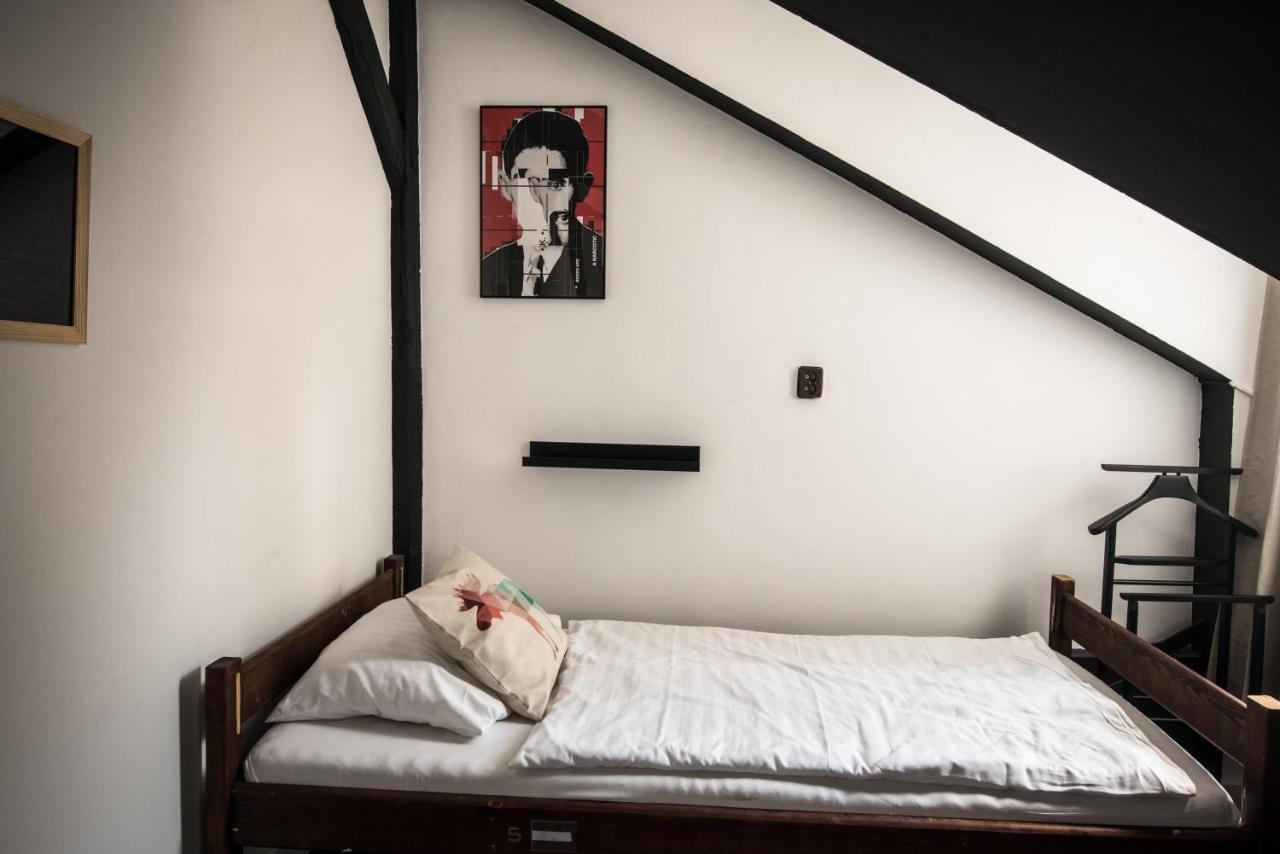Hostel Brix *