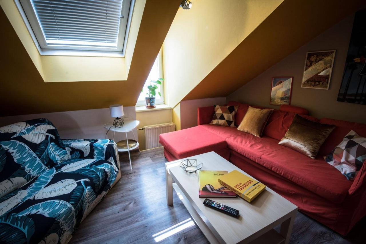 Hostel Brix