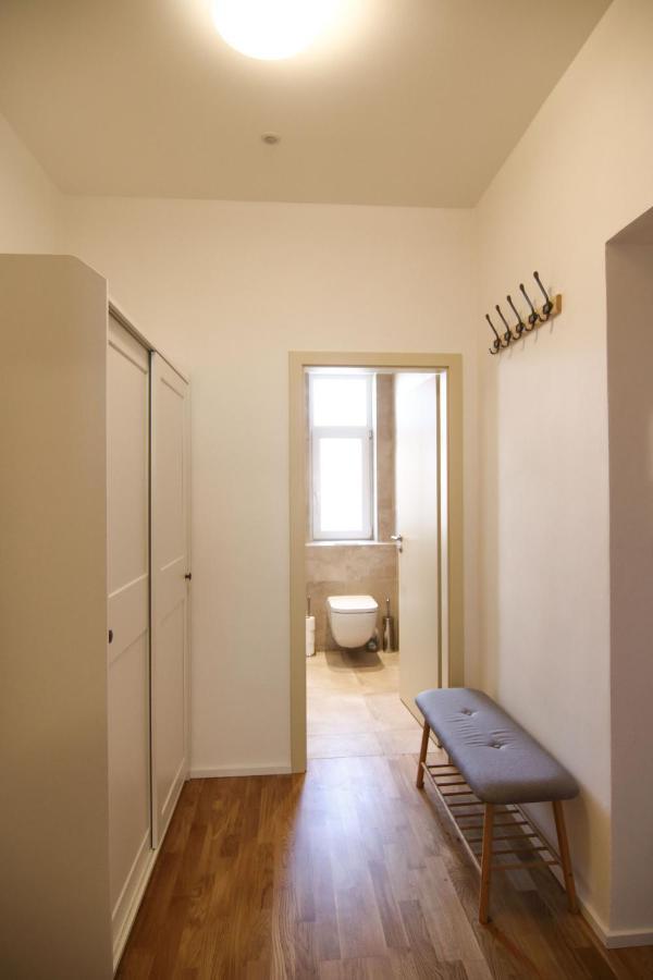 Expat House Ii Prag
