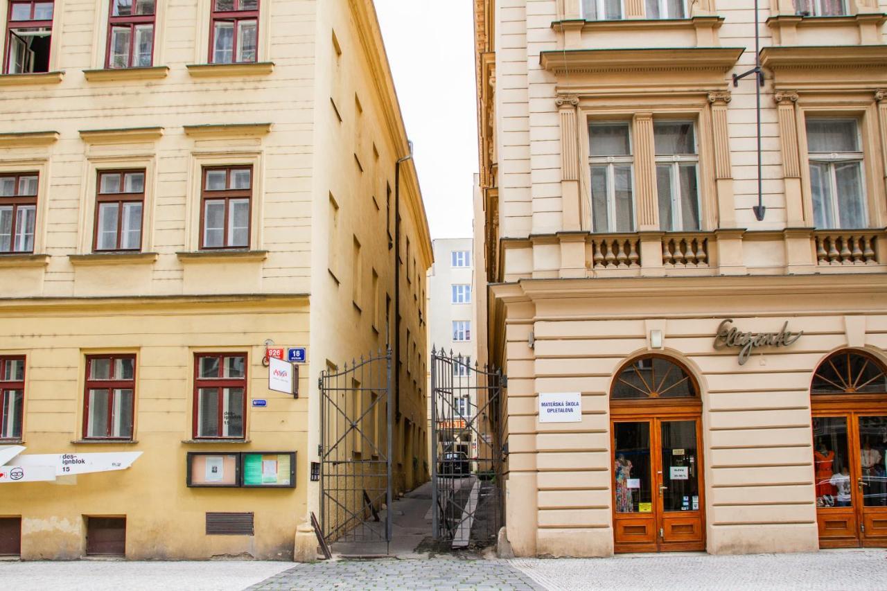 Mandarinka * Prag