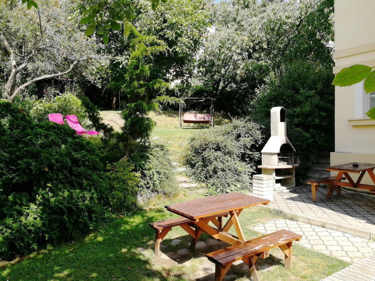 Guest house Flamingo