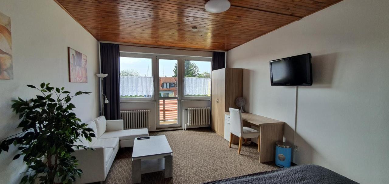 Hotel M-tourist 3*