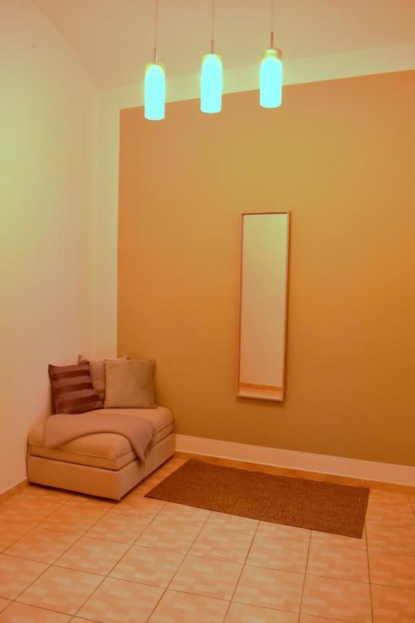 Andy'S Central 3-Bedroom Apartment ! Prag