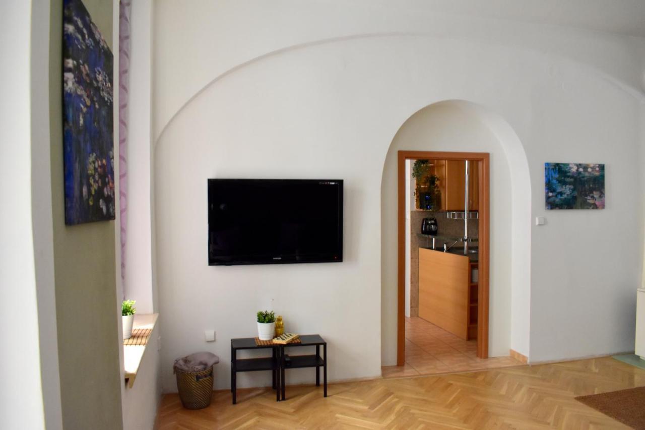 Andy'S Central 3-Bedroom Apartment ! * Prag