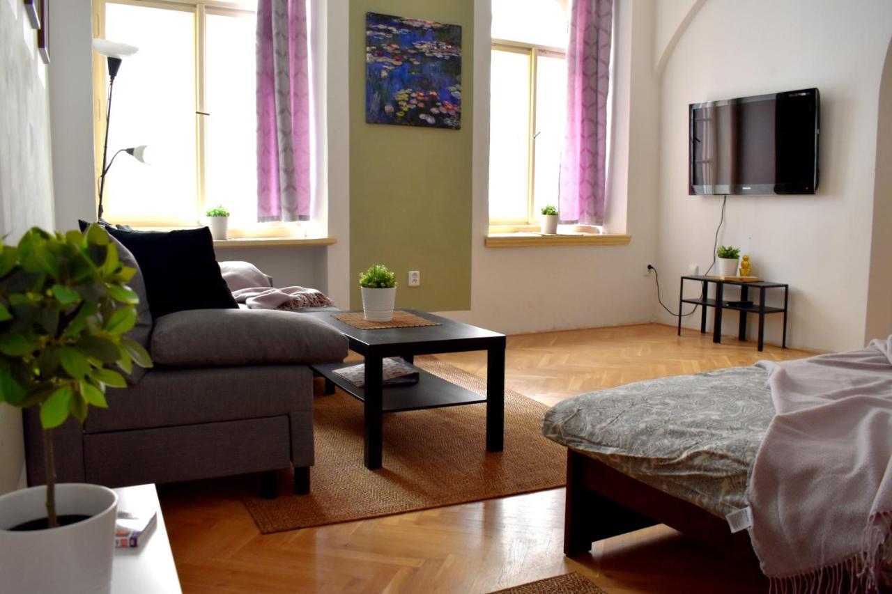 Andy'S Central 3-Bedroom Apartment ! * Prag
