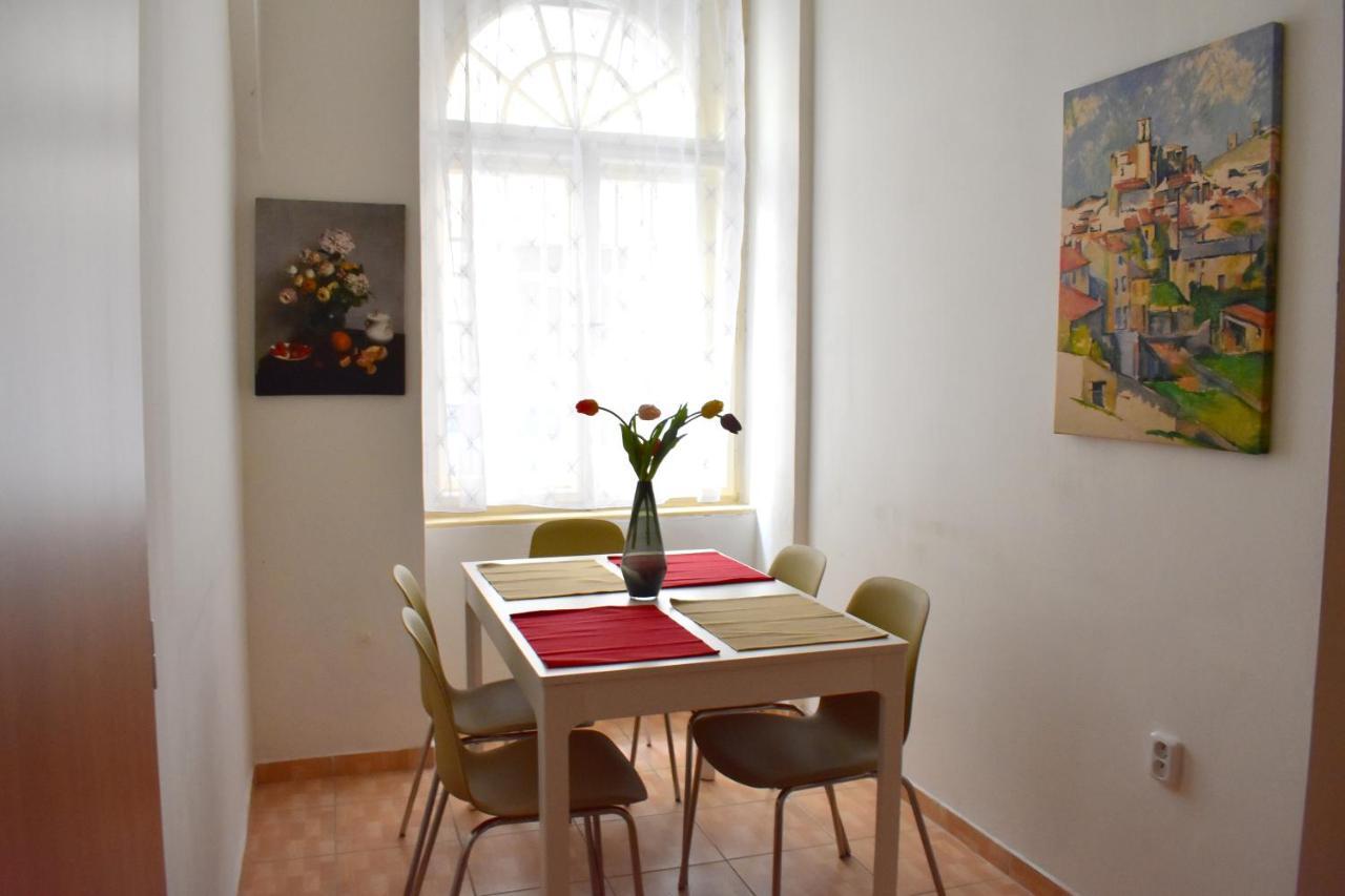 Andy'S Central 3-Bedroom Apartment ! Lejlighed