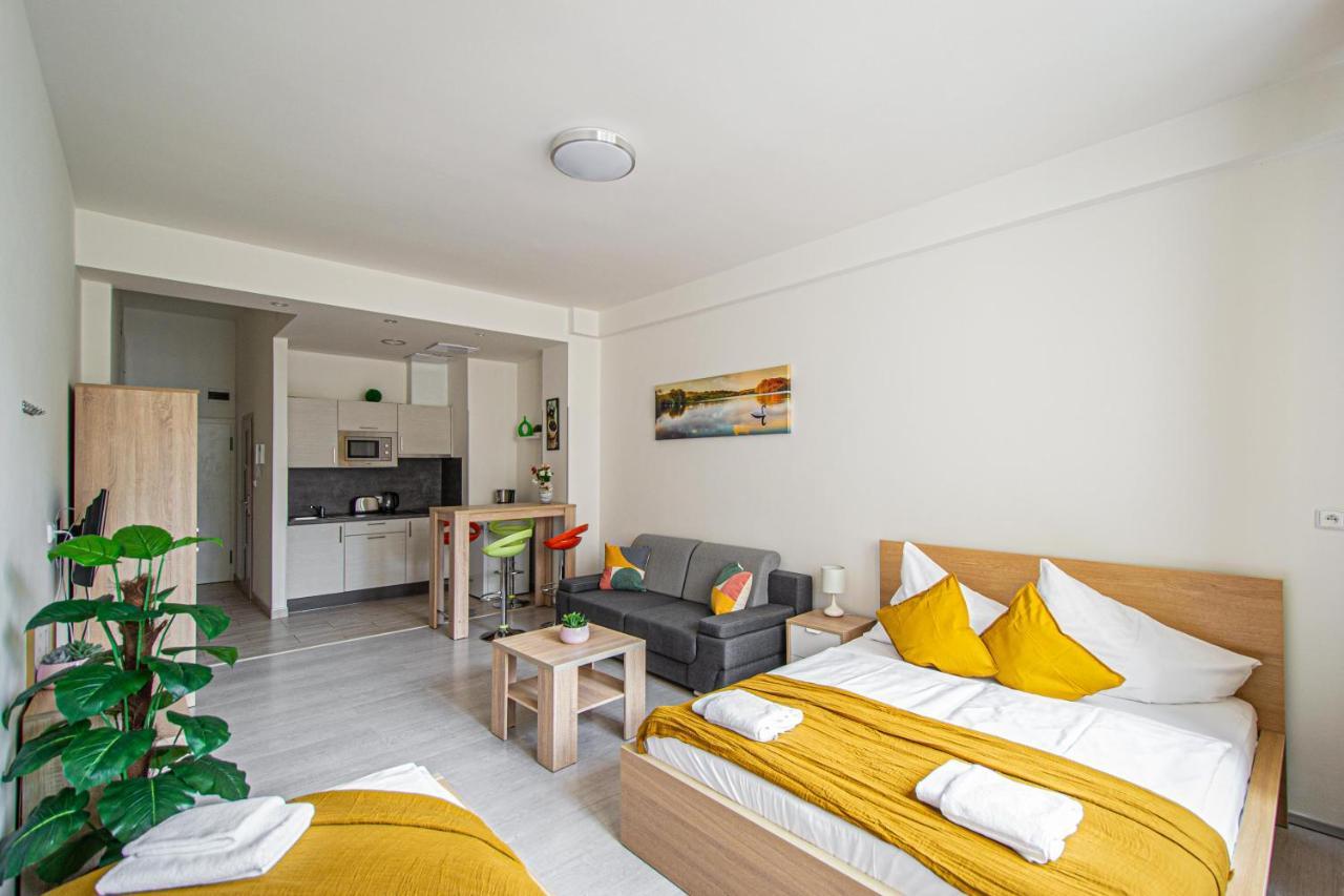 Executive Bright Apt. By Ruterra Prague