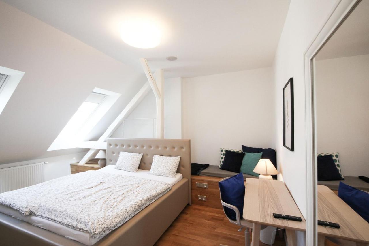 Apartment Expat House Ii Prag