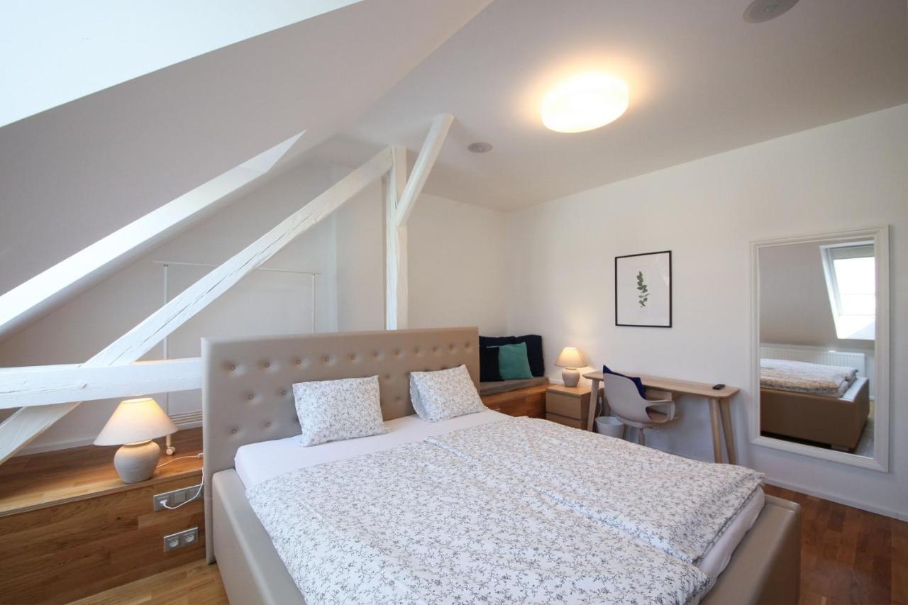 Expat House Ii Apartment Prag