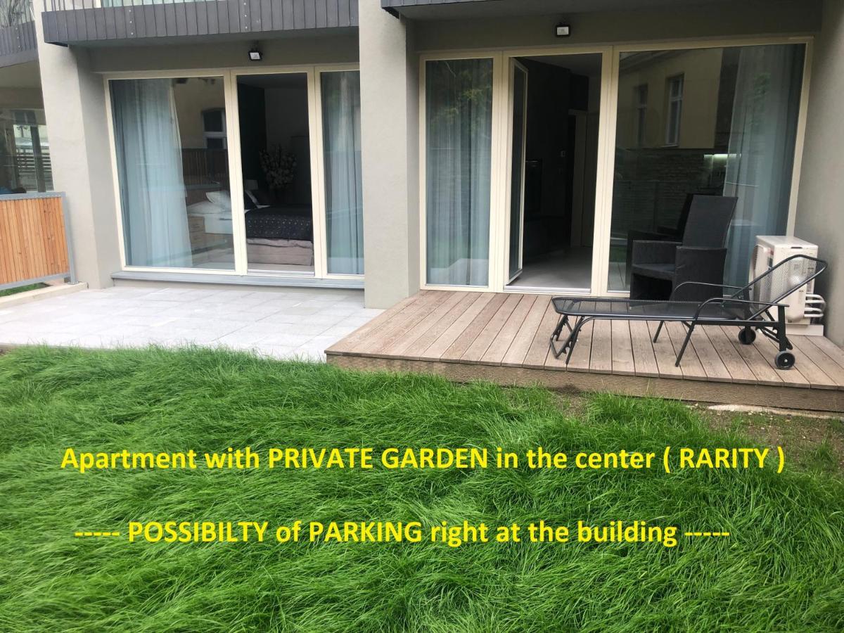 Apartmán Luxury With Private Garden Praha
