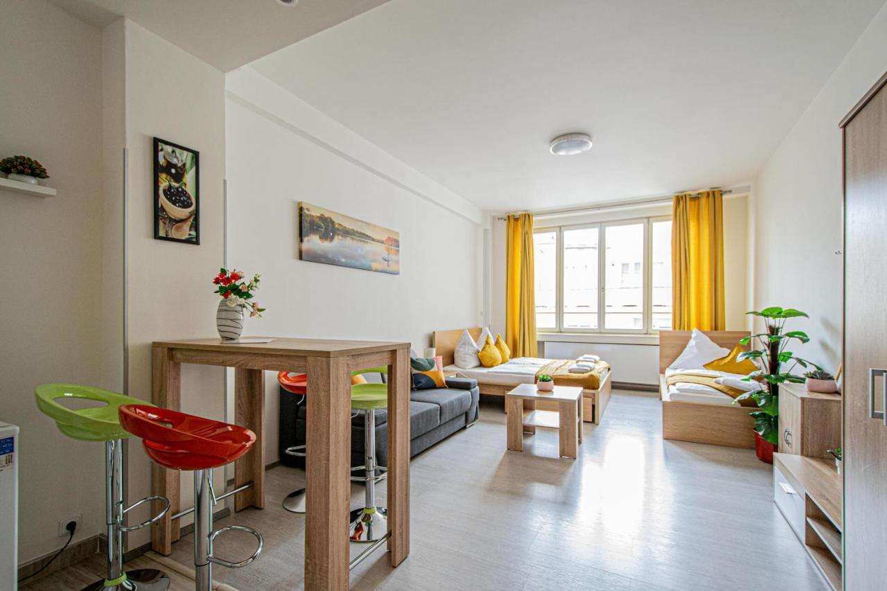 Executive Bright Apt. By Ruterra Apartment Prague