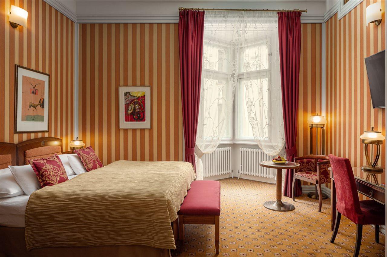 Hotel Paris