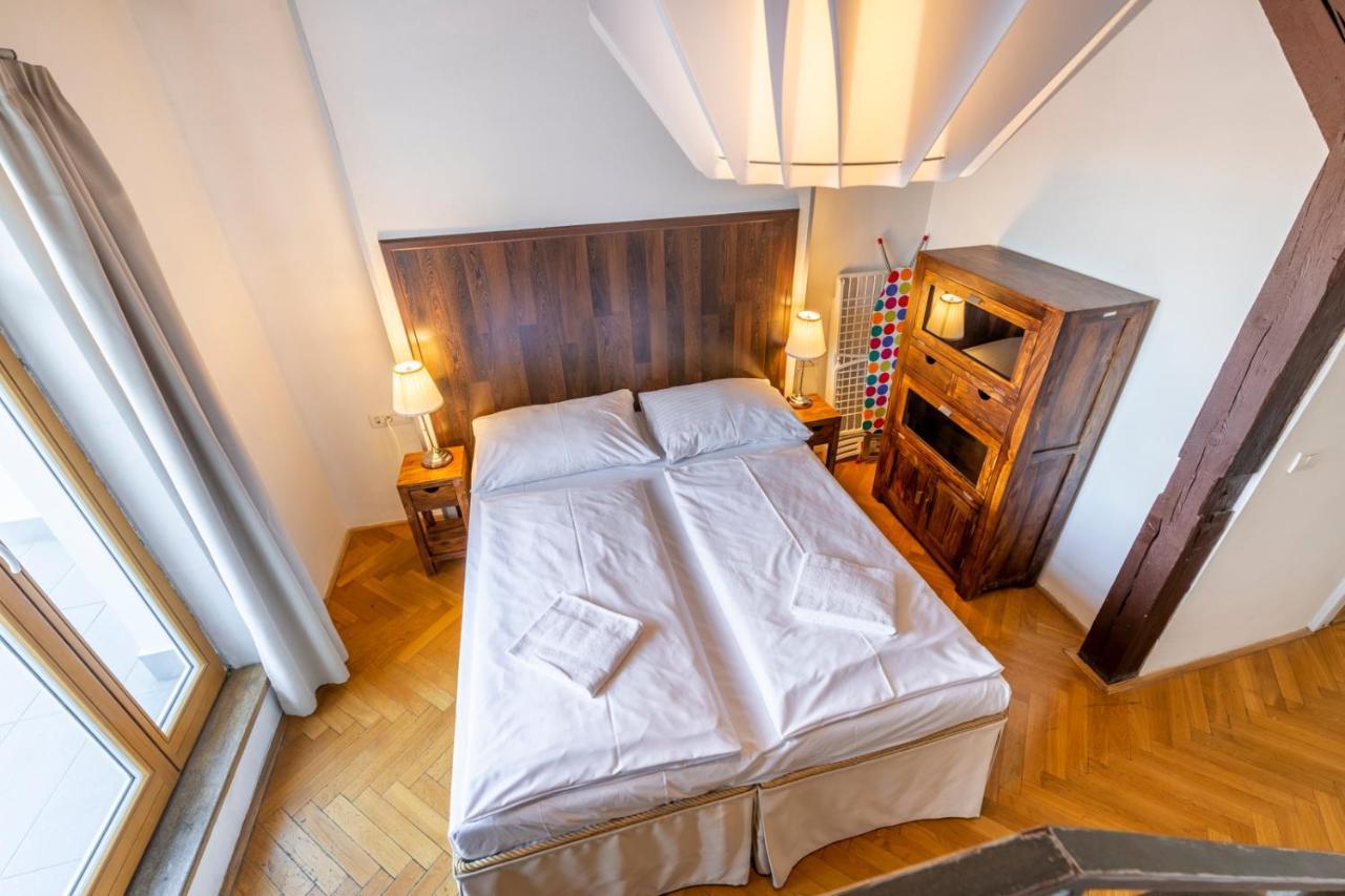 Aparthotel Janackovo - Riverside Prag