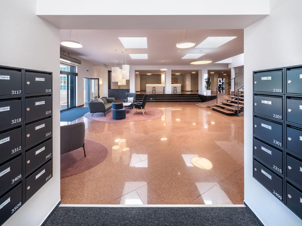 Wellness Studio! Finnish Sauna, Whirlpool, Gym & More! *
