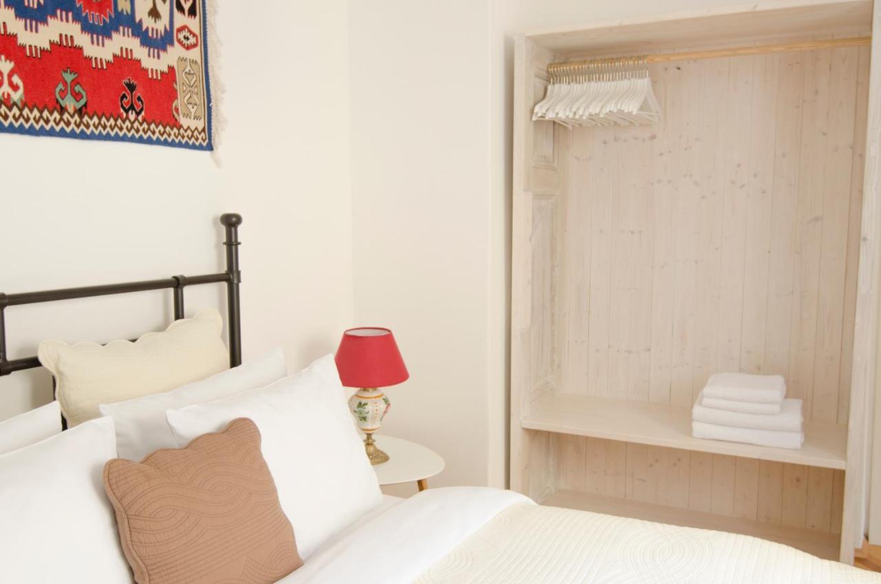Wishlist Residences - Charles Bridge Karlova Apartment Prague