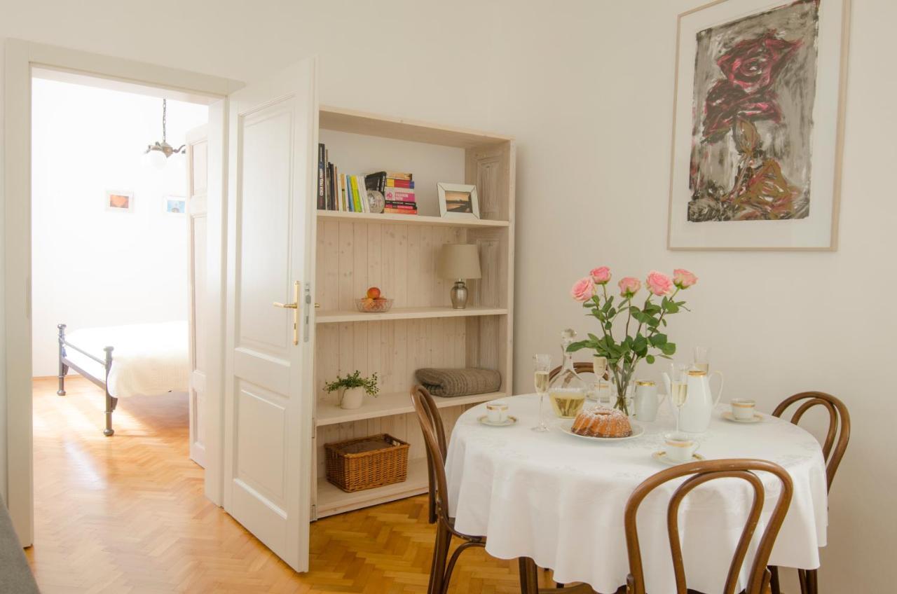 Wishlist Residences - Charles Bridge Karlova *