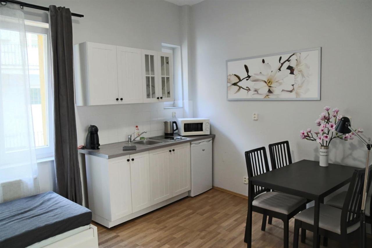 Charles Square Apartment *