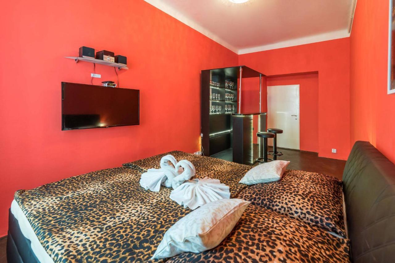 Apartment Exclusive Whirlpool